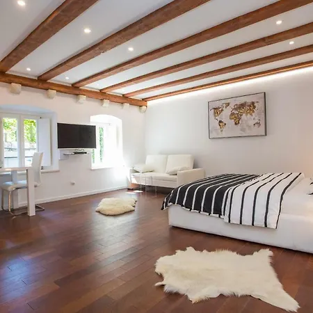 Apartment Perper 1 *
